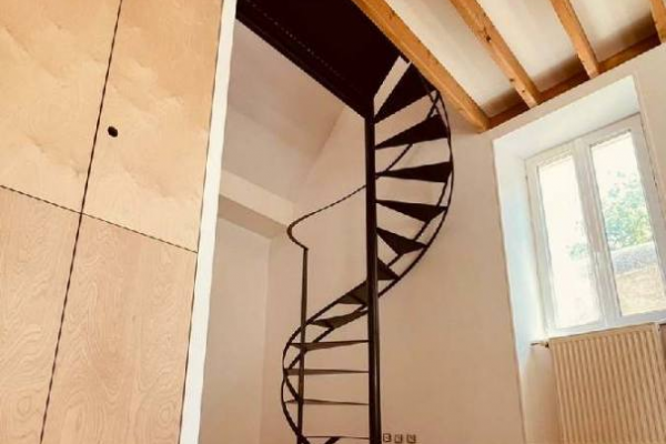 Escalier hélicoïdal, Modèle ” Faustine”